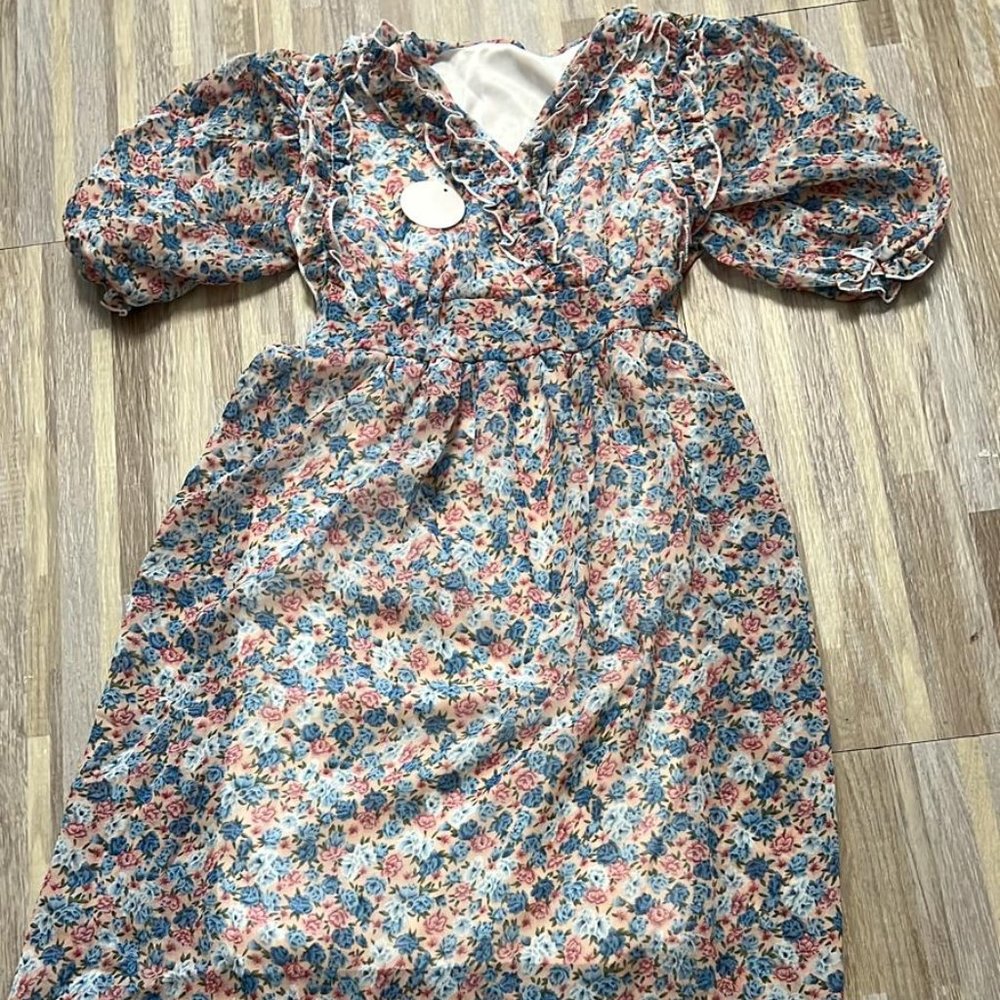 Simply Styled Floral Dress